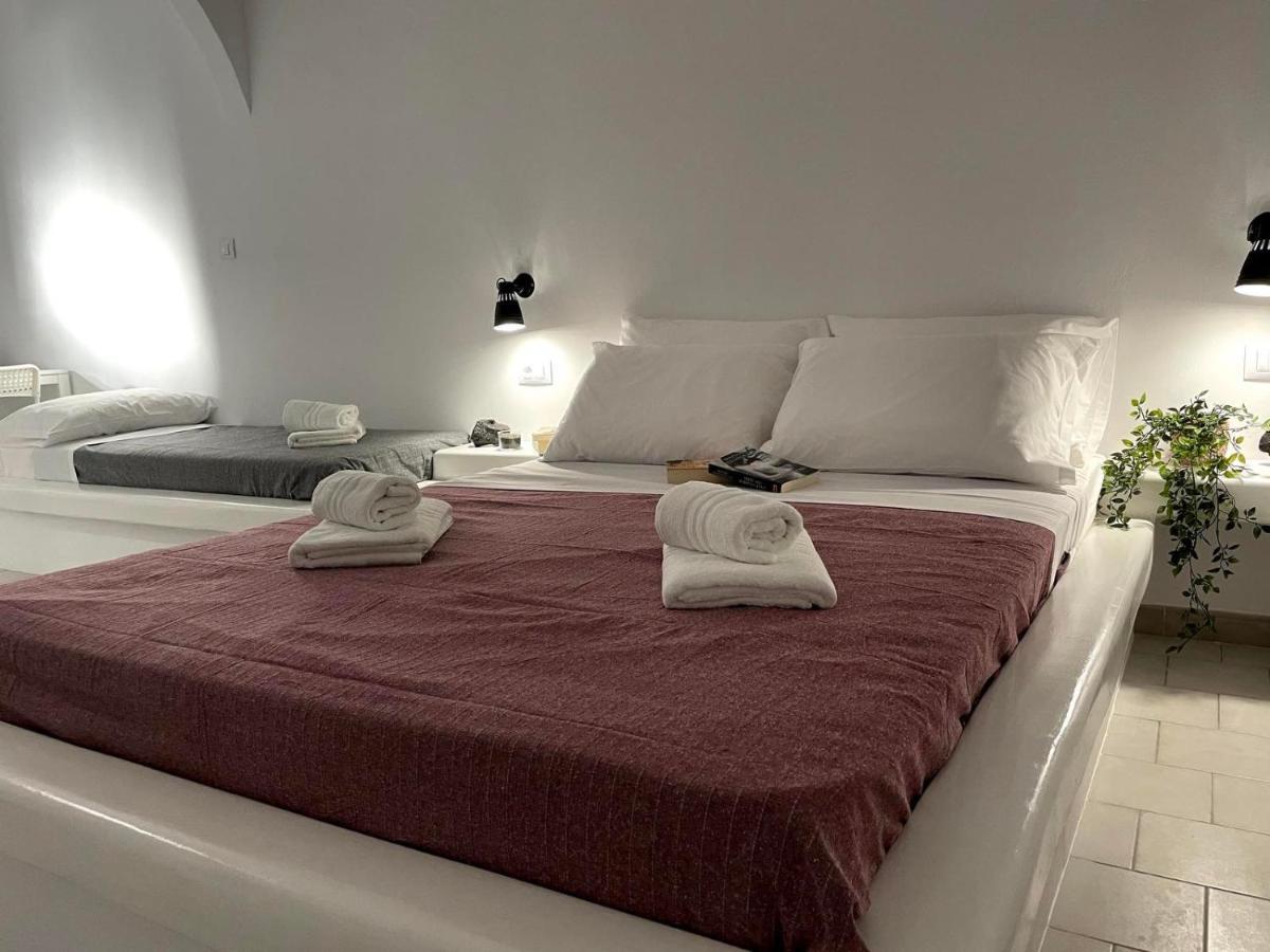 Sabbia Calda Apartments Perissa  Ngoại thất bức ảnh