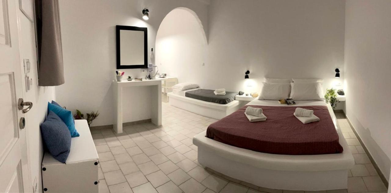 Sabbia Calda Apartments Perissa  Ngoại thất bức ảnh