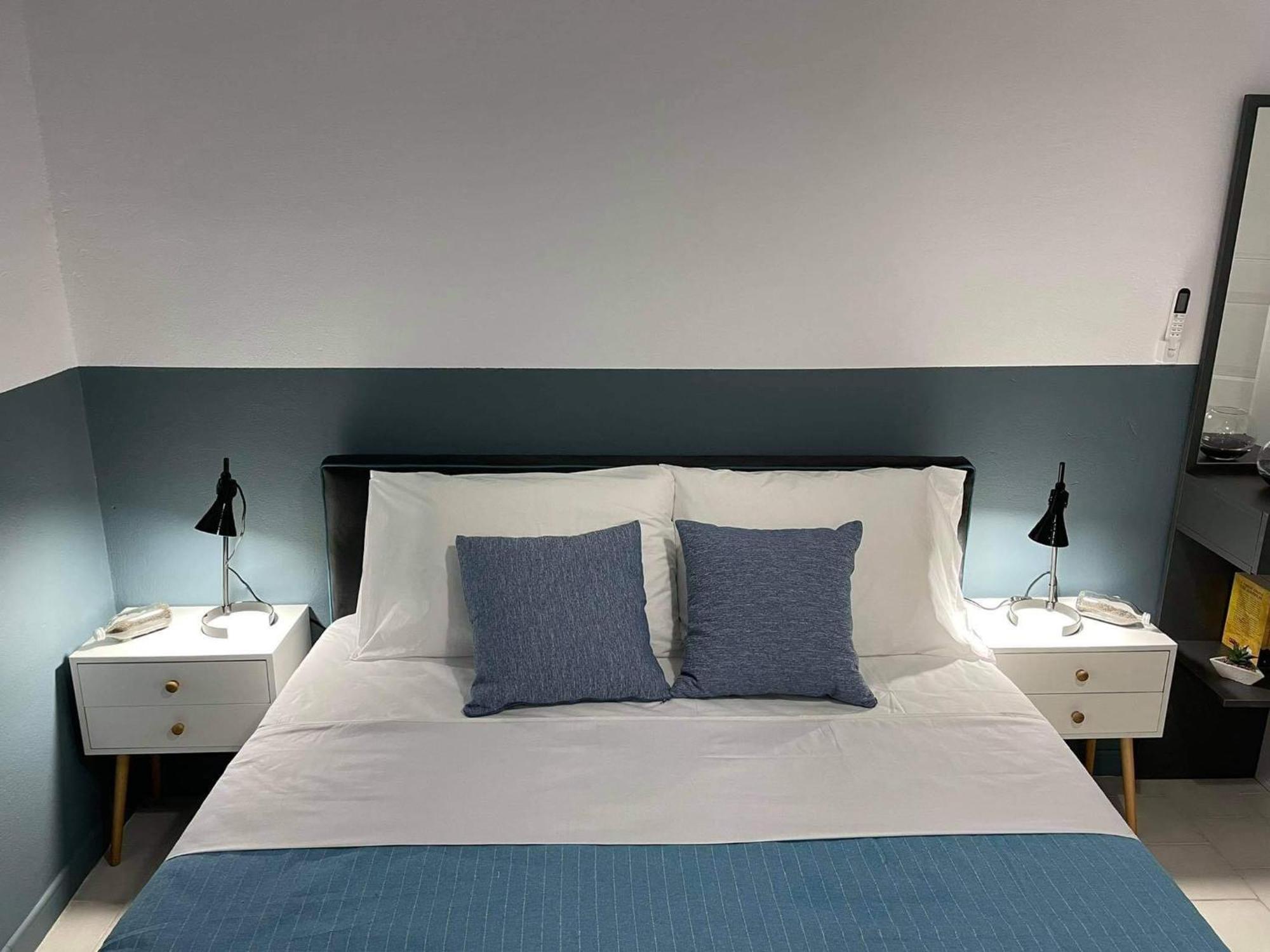 Sabbia Calda Apartments Perissa  Ngoại thất bức ảnh