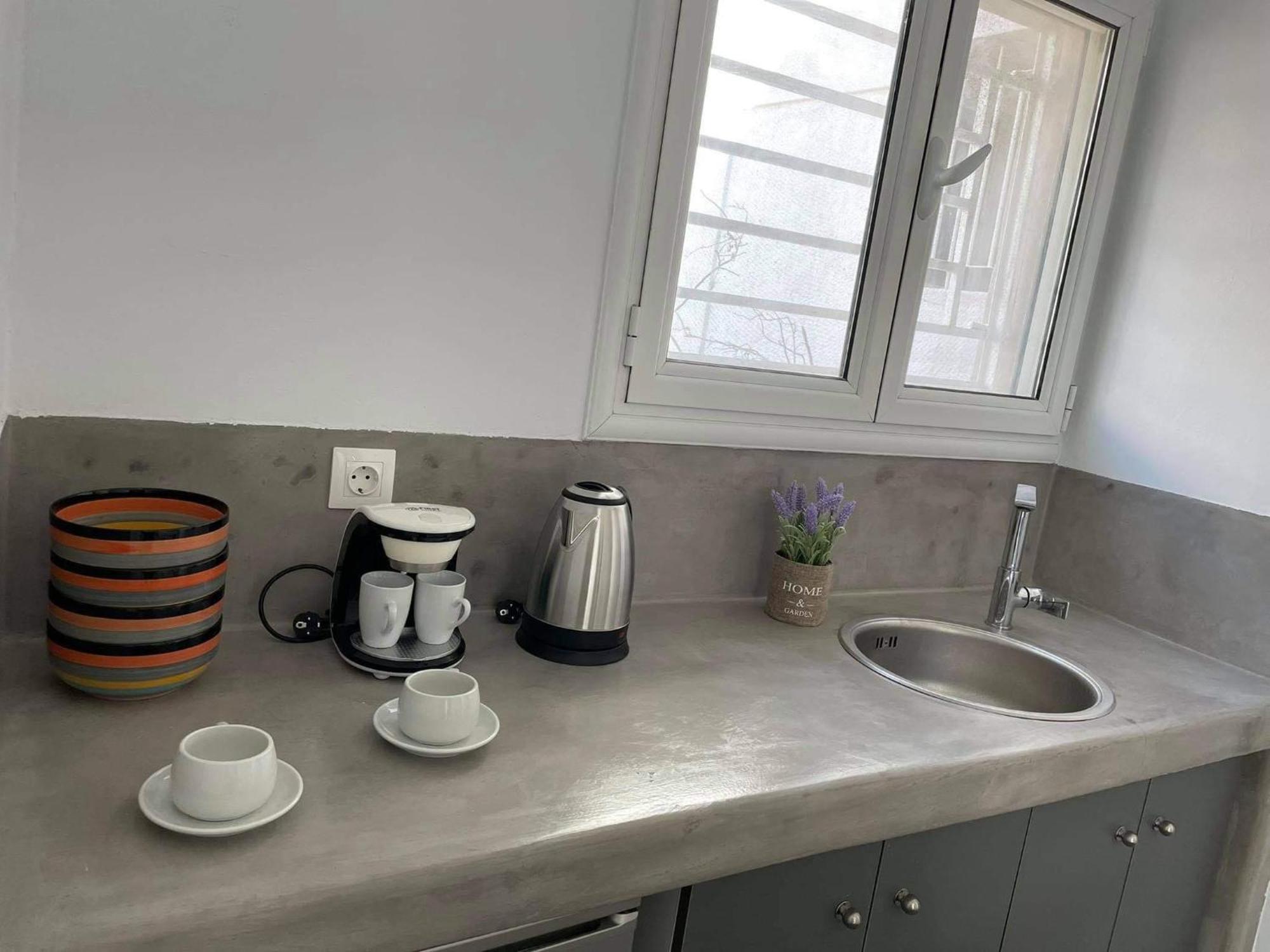 Sabbia Calda Apartments Perissa  Ngoại thất bức ảnh